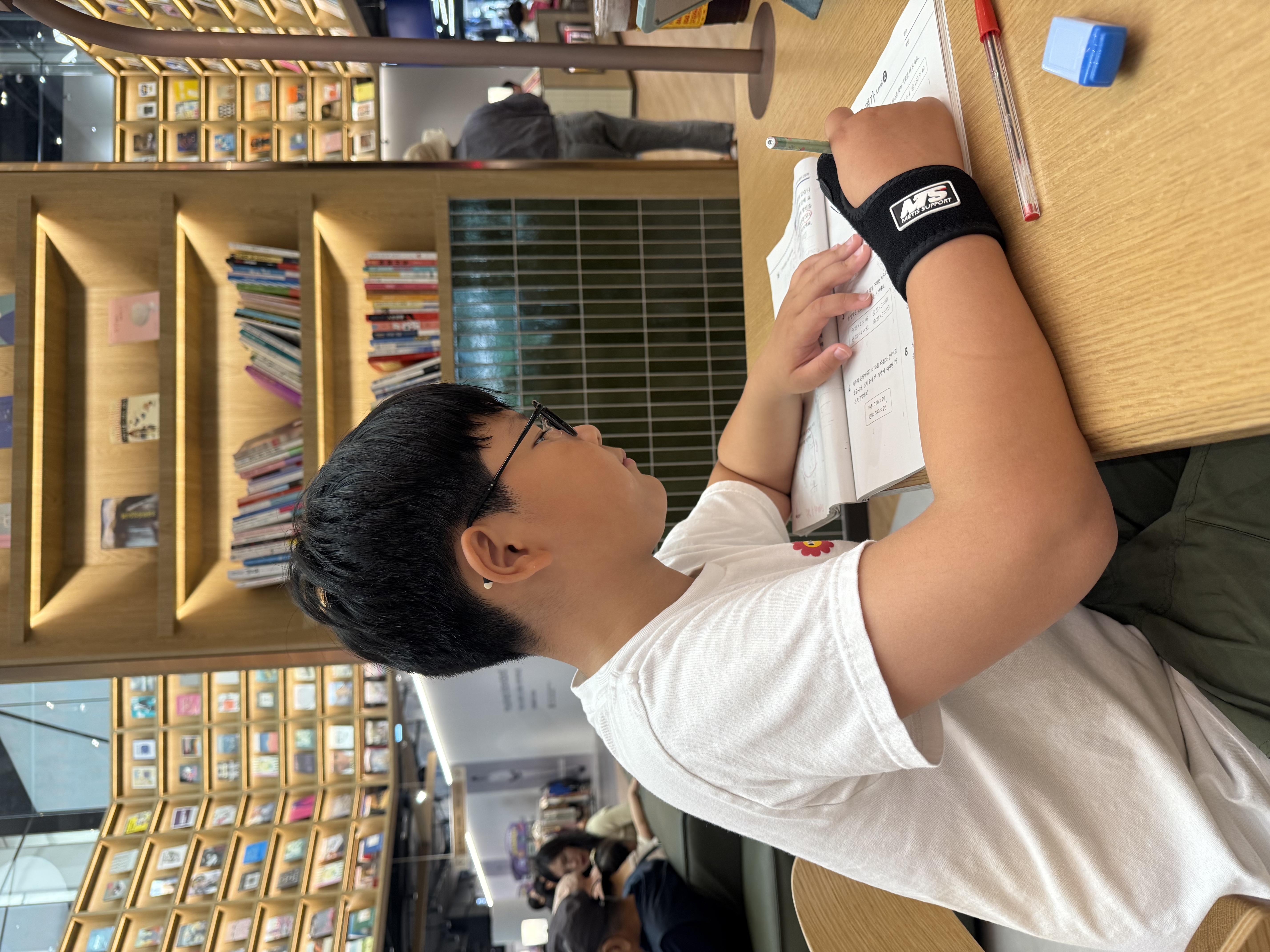 KakaoTalk_20250709_151231385_06.jpg